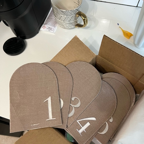 Velvet Raptor Table Numbers - Picture 2 of 4